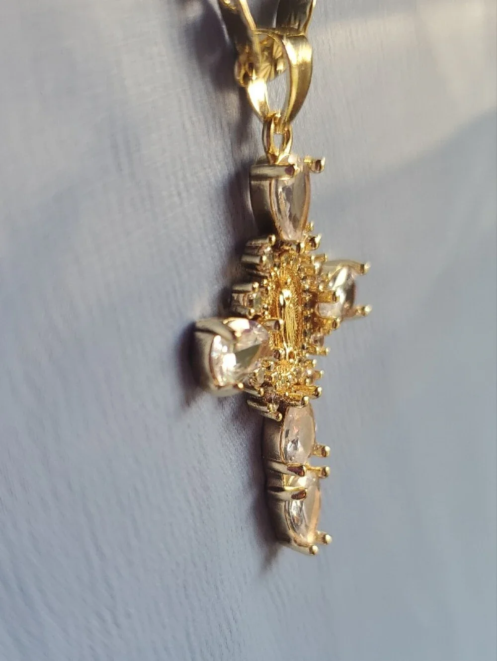 14k Gold Filled Cross Pendant w/ 20